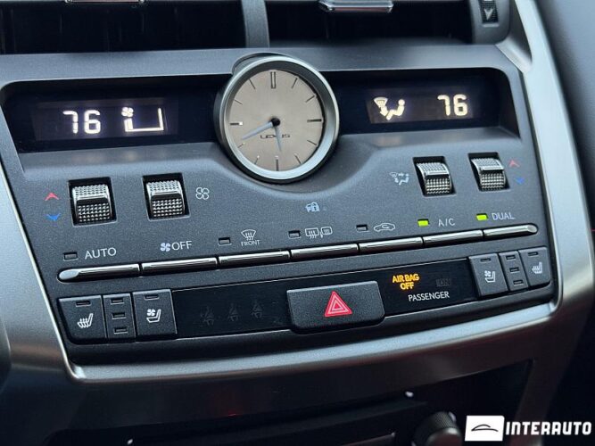 Lexus NX 300 48 interauto-car