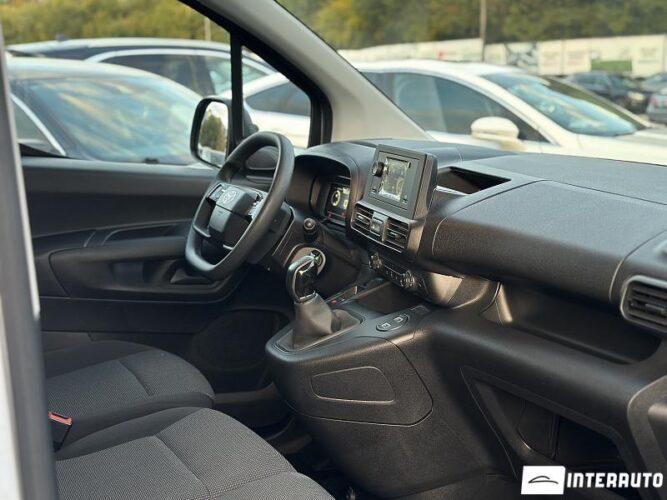 Toyota Proace 41 interauto-car