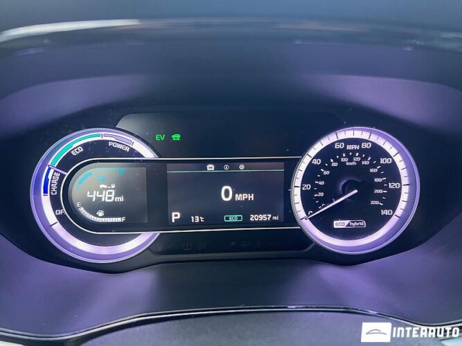 Kia Niro 34 interauto-car