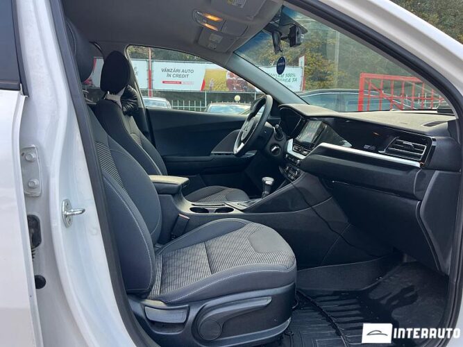 Kia Niro 31 interauto-car