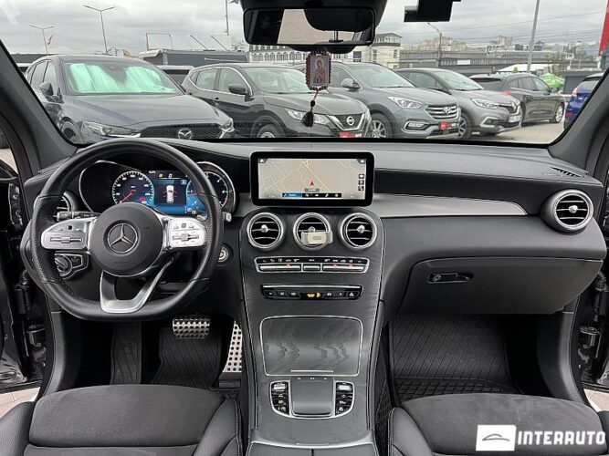 Mercedes GLC 300 42 interauto-car