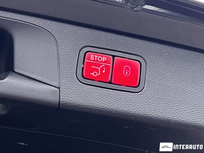 Mercedes GLC 300 61 interauto-car