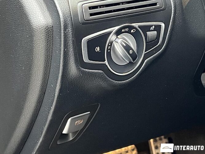 Mercedes GLC 300 58 interauto-car