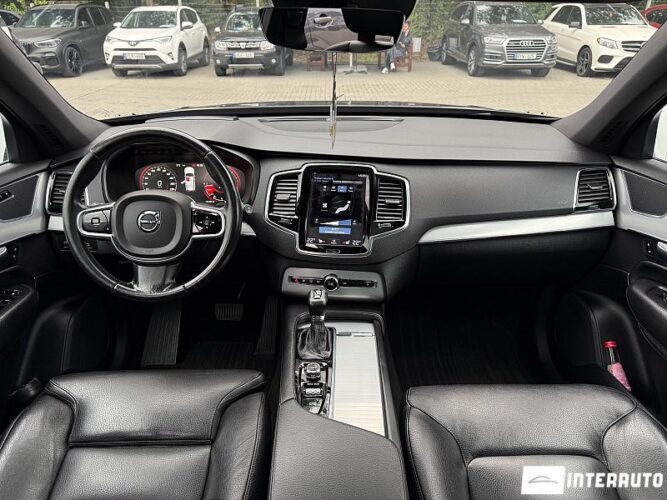 Volvo XC 90 36 interauto-car