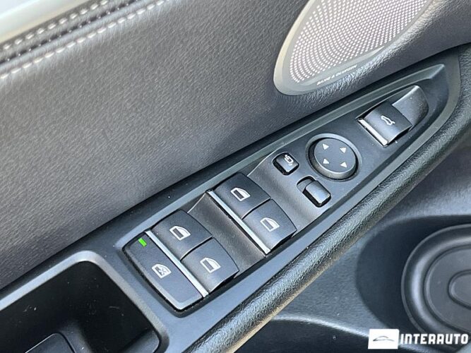 BMW X6 4.0D 59 interauto-car