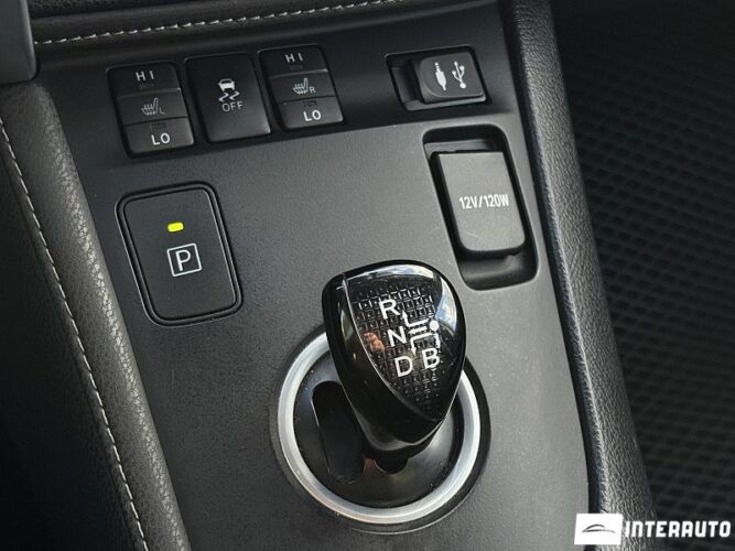 Toyota Auris 46 interauto-car