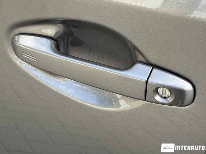 Toyota Auris 54 interauto-car