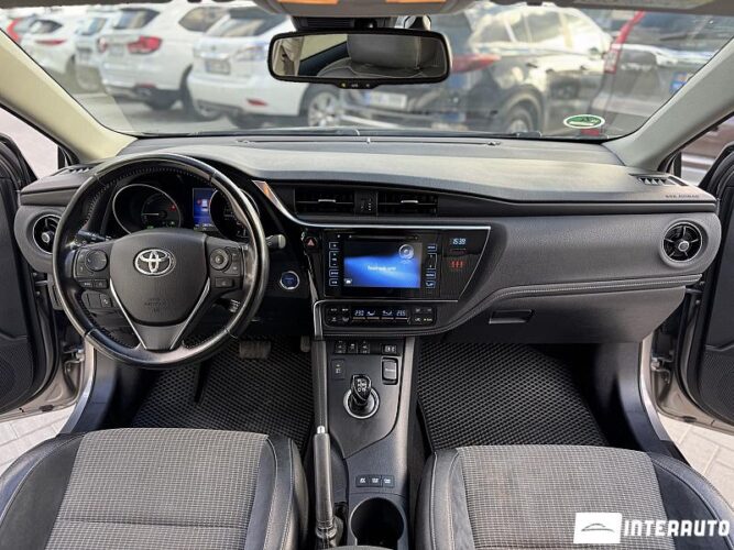 Toyota Auris 39 interauto-car