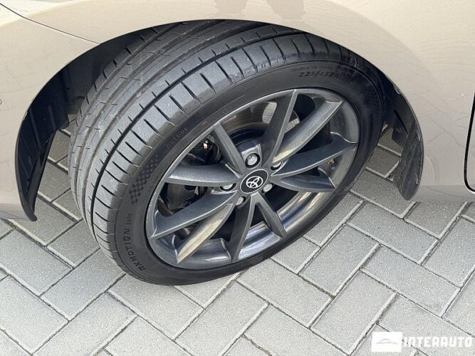 Toyota Auris 55 interauto-car