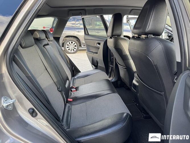 Toyota Auris 51 interauto-car