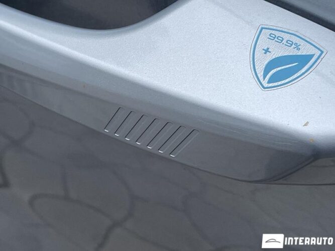 Geely Atlas 37 interauto-car