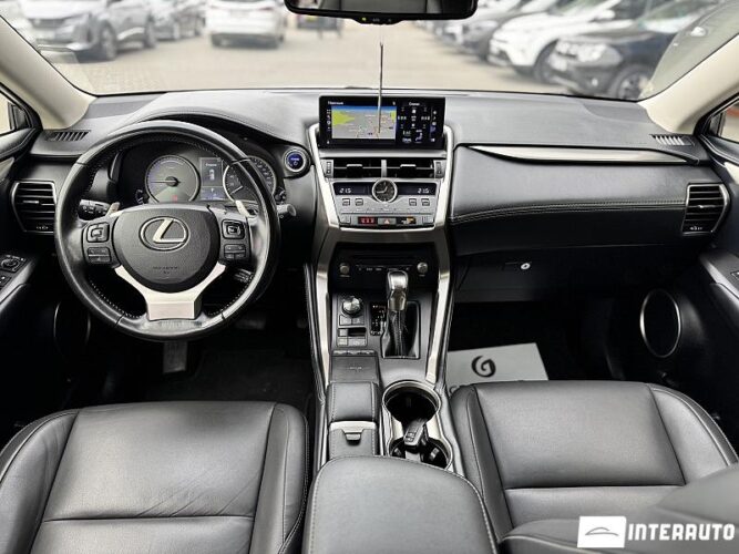 Lexus NX 300H 44 interauto-car