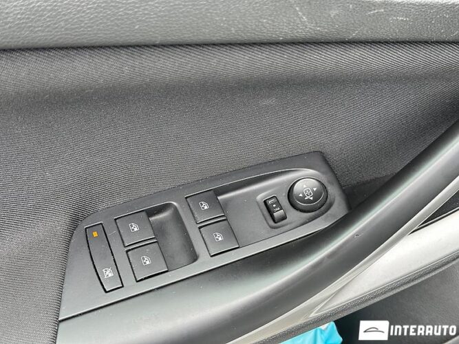 Opel Astra 44 interauto-car