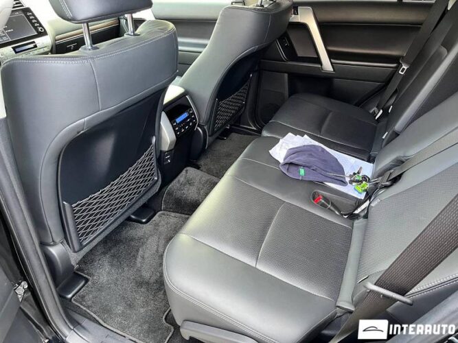 Toyota Land Cruiser Prado 42 interauto-car