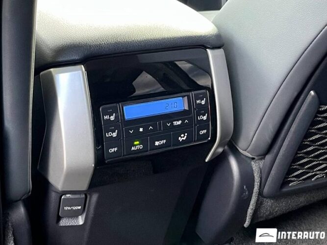 Toyota Land Cruiser Prado 41 interauto-car