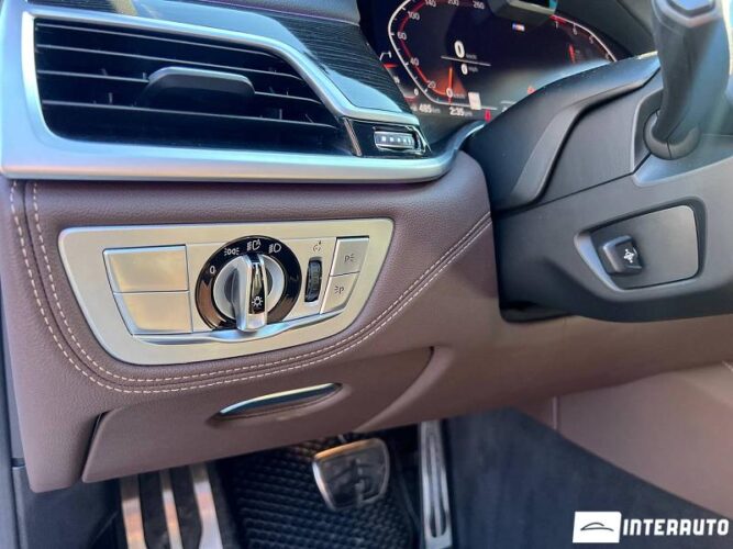 BMW 740 44 interauto-car