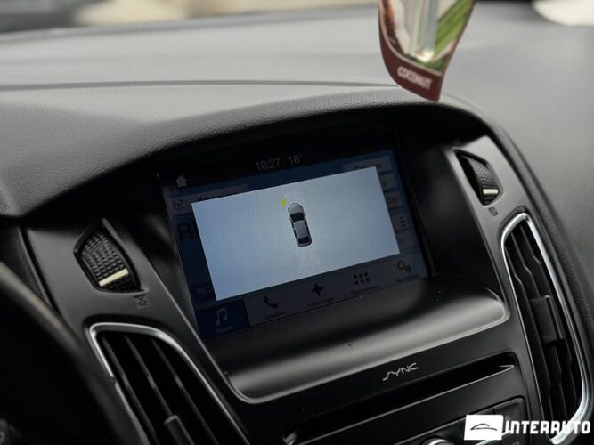 Ford Focus 40 interauto-car