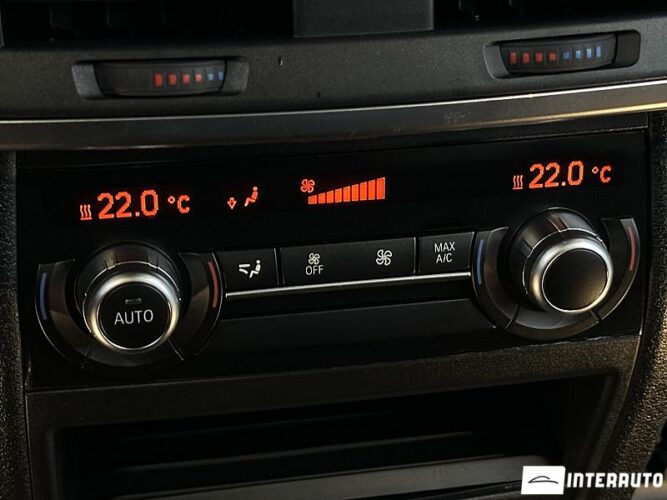 BMW X5 4.0e 49 interauto-car