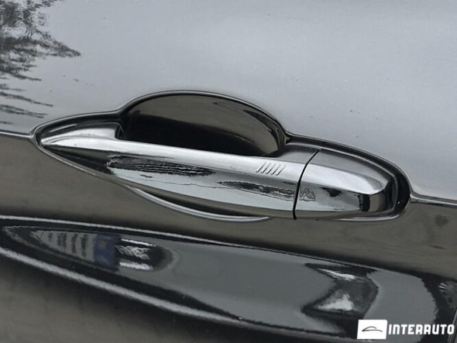 BMW X5 4.0e 54 interauto-car