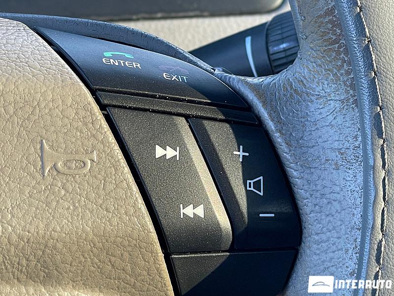 Volvo XC 90 17 automobil-interauto