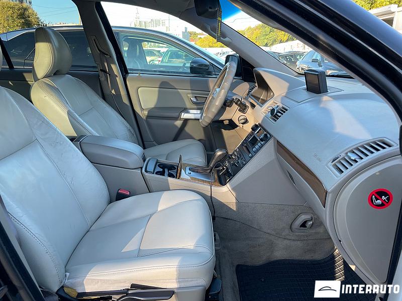 Volvo XC 90 24 automobil-interauto