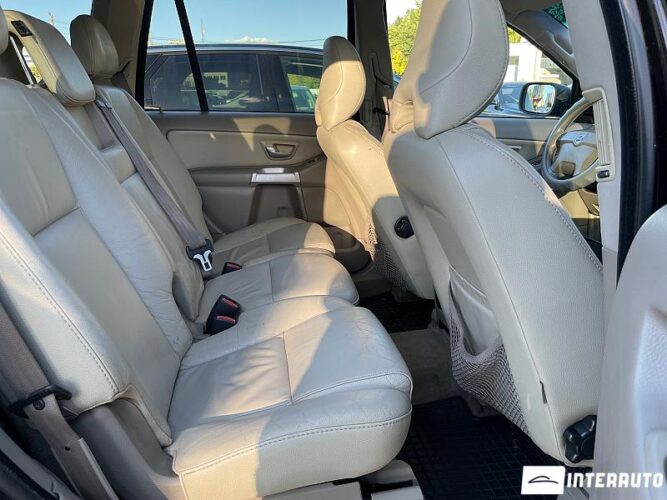 Volvo XC 90 44 interauto-car