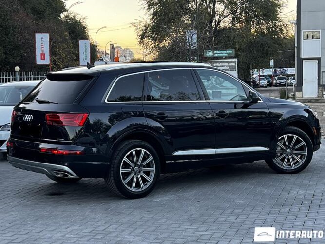 Audi Q7 38 interauto-car