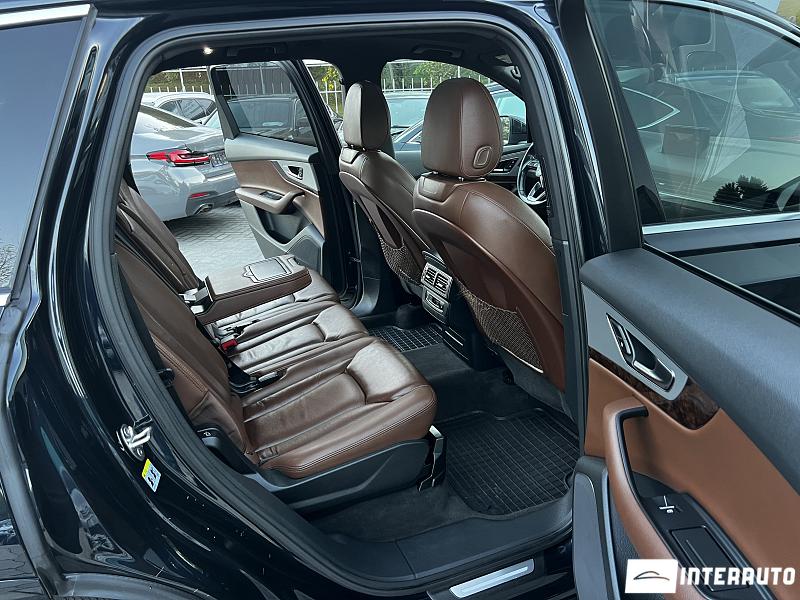 Audi Q7 30 automobil-interauto