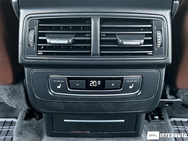 Audi Q7 32 automobil-interauto