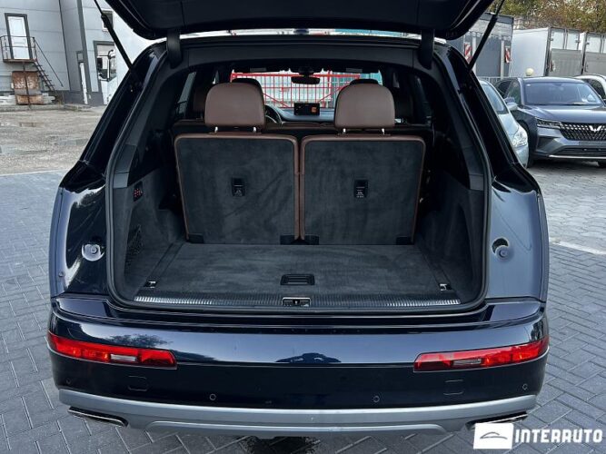 Audi Q7 60 interauto-car