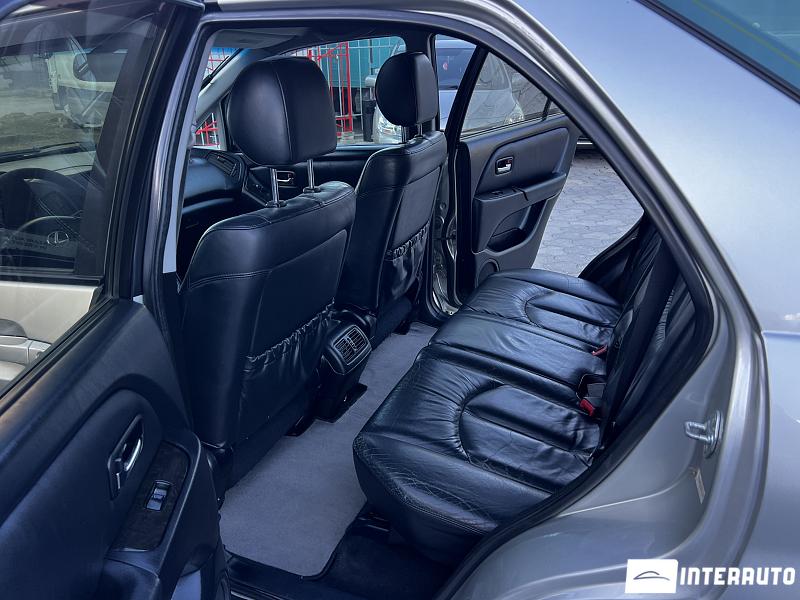 Lexus RX 300 16 automobil-interauto