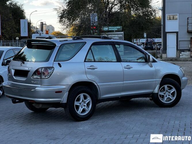 Lexus RX 300 31 interauto-car