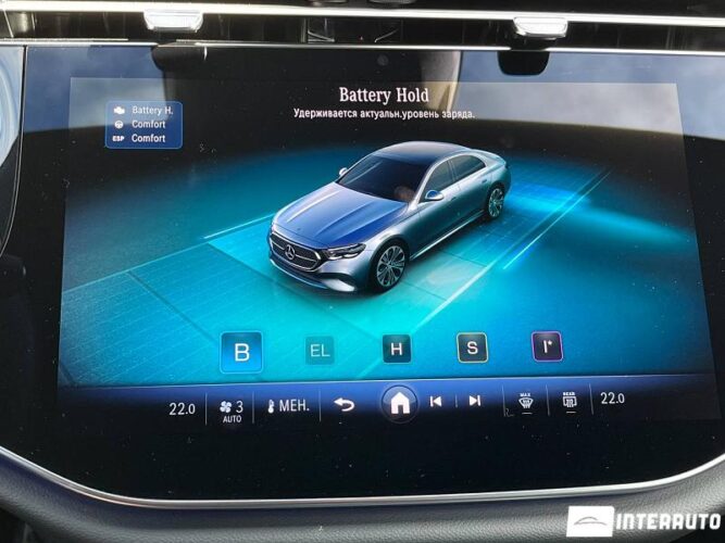 Mercedes E 300de Hybrid Plug-In 48 interauto-car