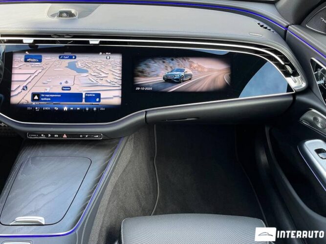 Mercedes E 300de Hybrid Plug-In 40 interauto-car