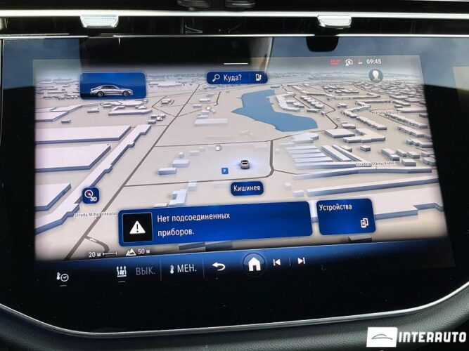 Mercedes E 300de Hybrid Plug-In 44 interauto-car