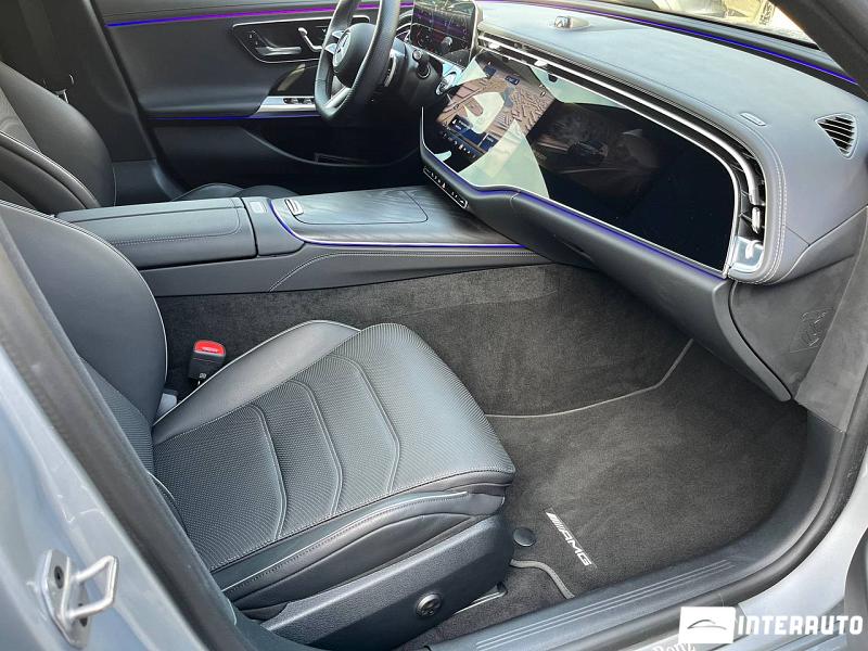 Mercedes E 300de Hybrid Plug-In 17 automobil-interauto