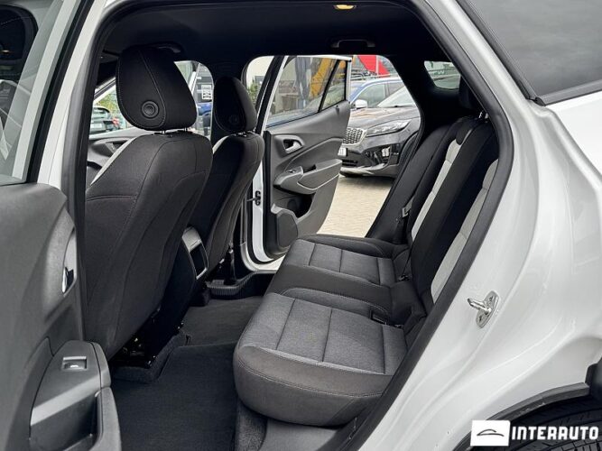 Chevrolet Trax 43 interauto-car