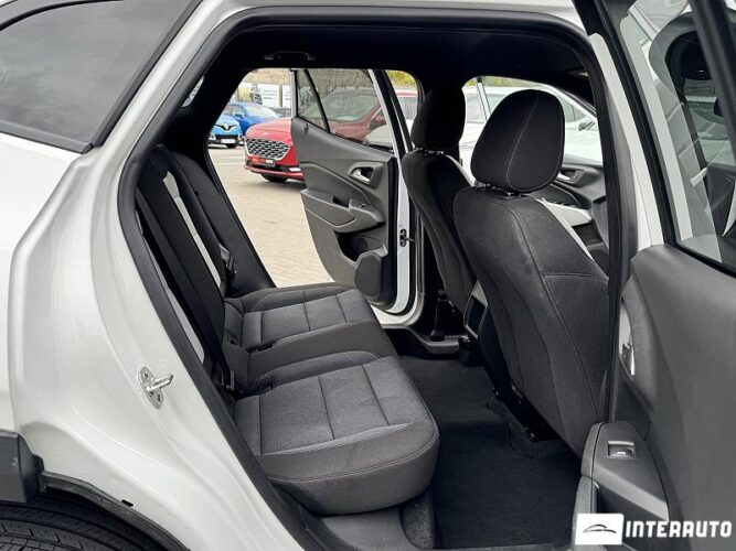 Chevrolet Trax 44 interauto-car