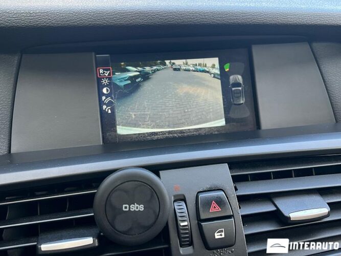 BMW X3 2.8i 43 interauto-car