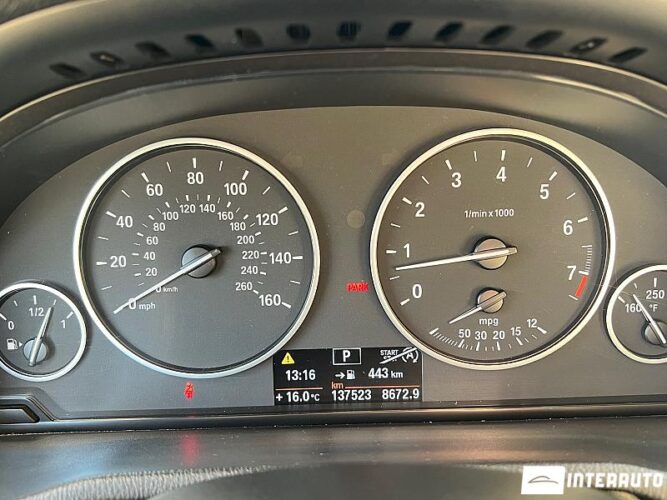 BMW X3 2.8i 42 interauto-car