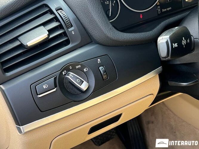 BMW X3 2.8i 39 interauto-car