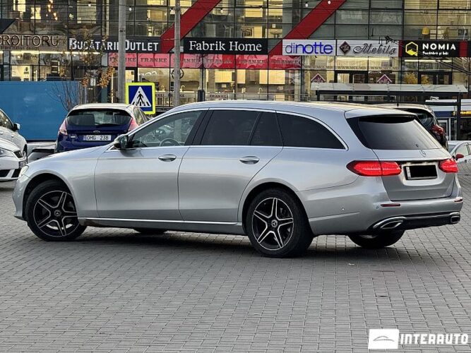 Mercedes E 220 34 interauto-car