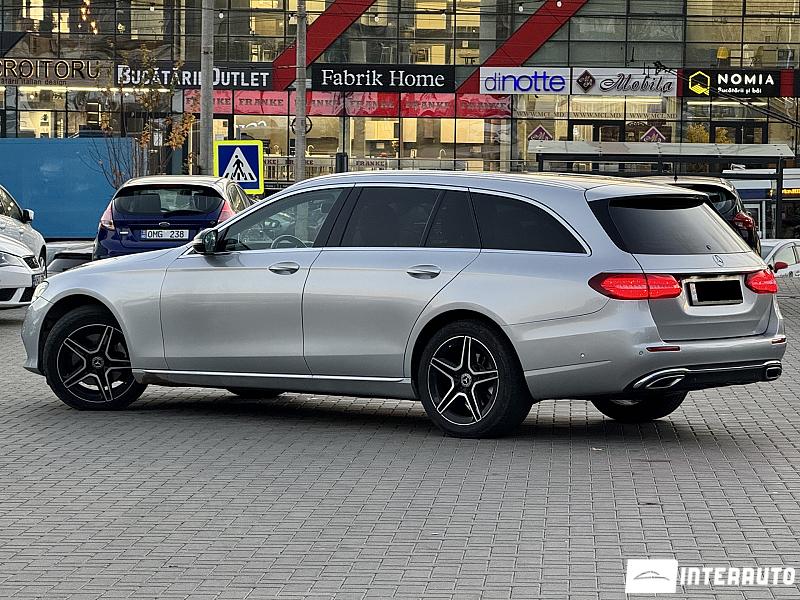 Mercedes E 220 14 automobil-interauto