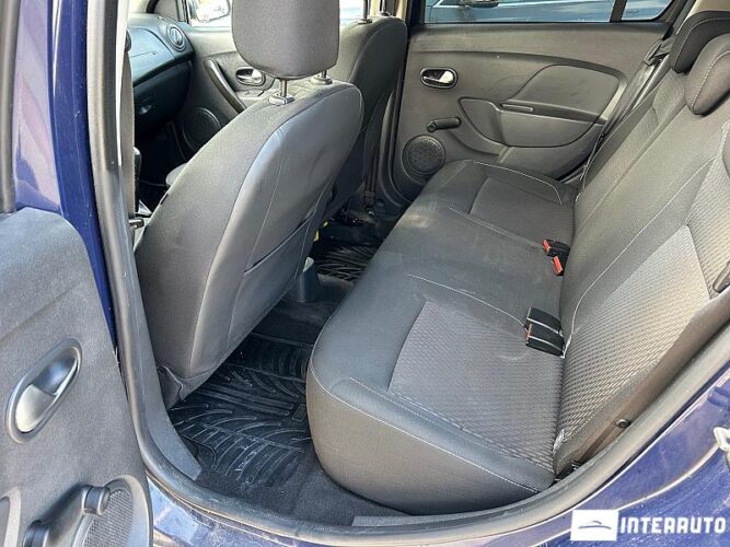 Dacia Logan MCV 45 interauto-car