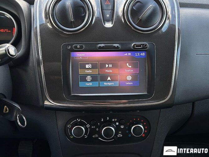 Dacia Logan MCV 42 interauto-car