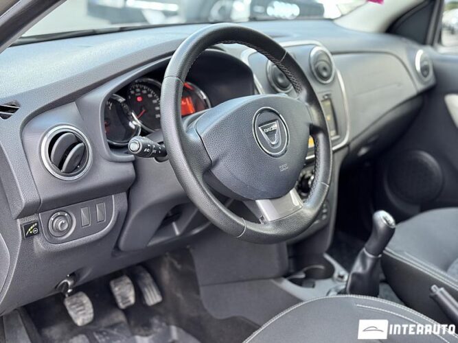 Dacia Logan MCV 34 interauto-car