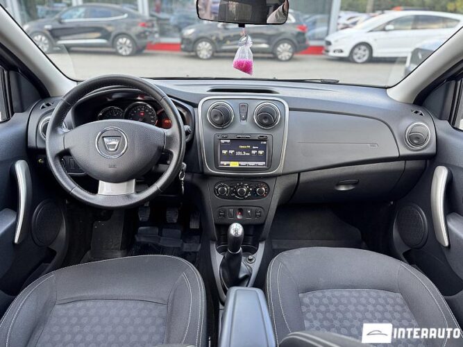 Dacia Logan MCV 41 interauto-car