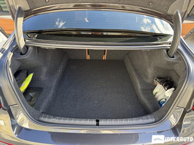 BMW 520 54 interauto-car