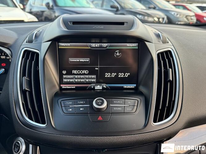 Ford Grand C-MAX 42 interauto-car