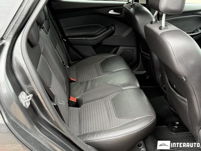 Ford Focus 50 interauto-car